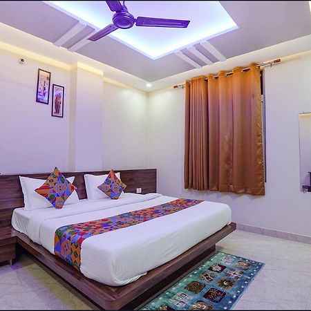 Fabhotel Nandini Grand Kakarmatha Exterior foto